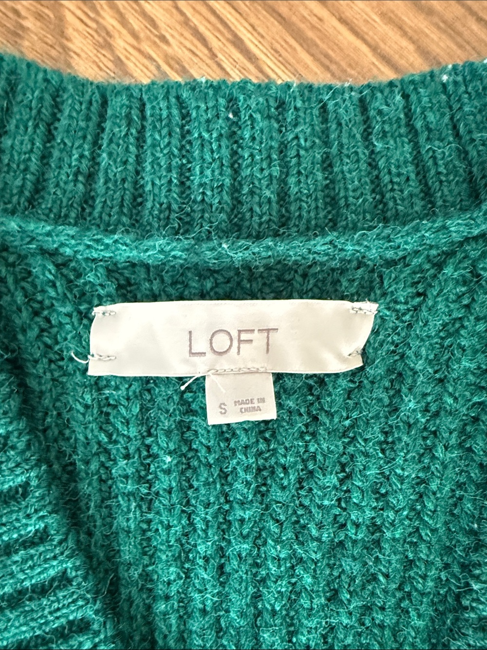 LOFT Green Ribbed Button-Front Cardigan Size Small - Picture 5 of 6